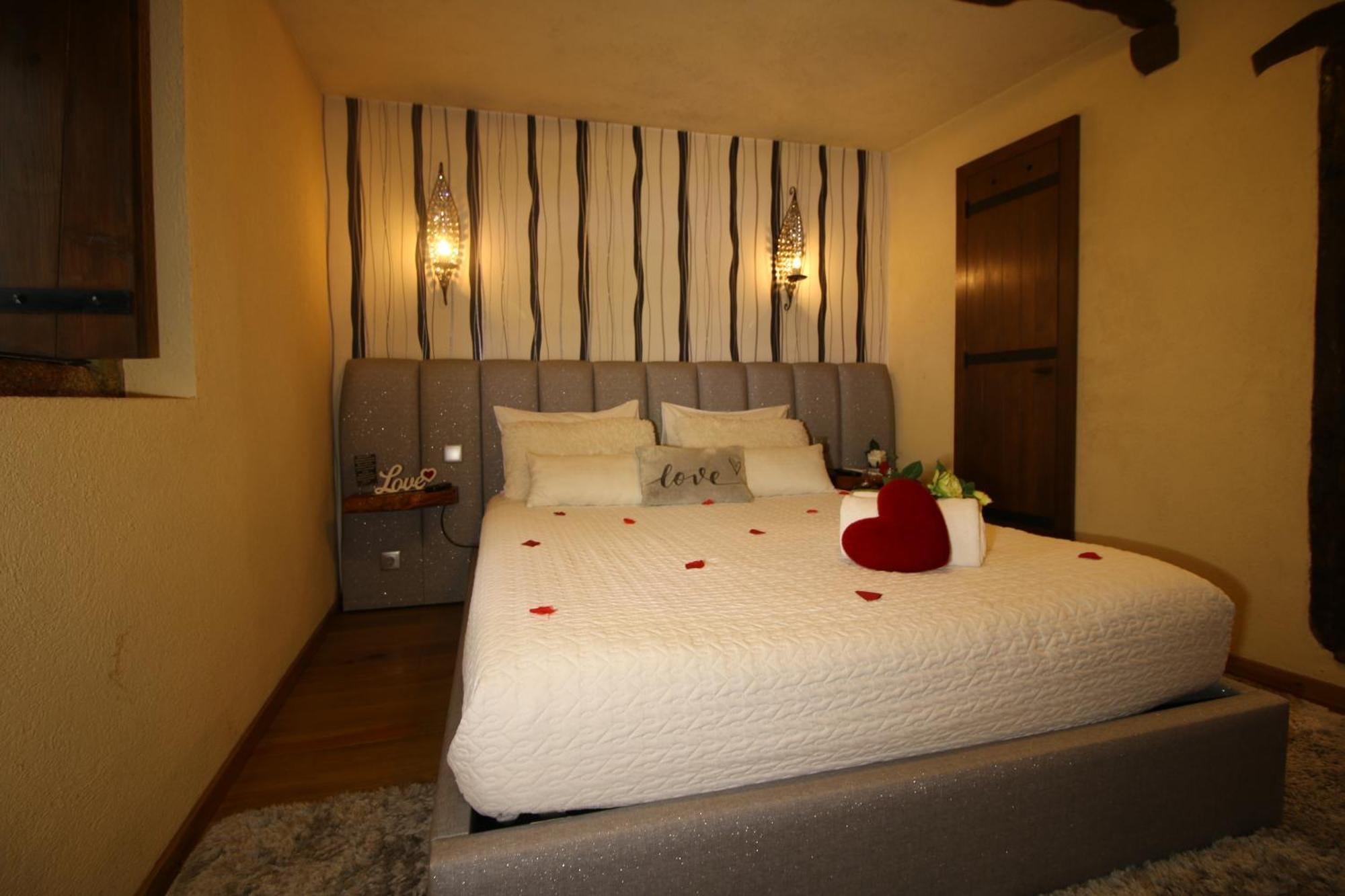 Love Story - Lareira & Sauna - Piscina Arcos de Valdevez Buitenkant foto